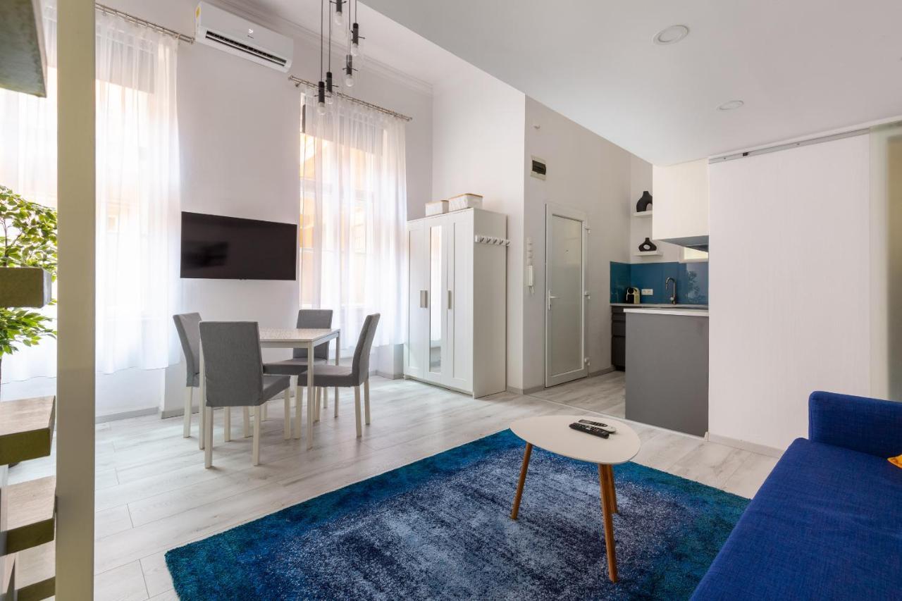 Standard Apartment By Hi5-Relax With Style Studio Budapest Ngoại thất bức ảnh